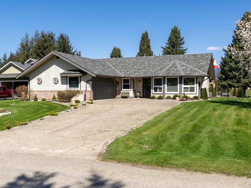2540 Golf View Crescent, Blind Bay, BC - Outdoor With Deck Patio Veranda With Facade