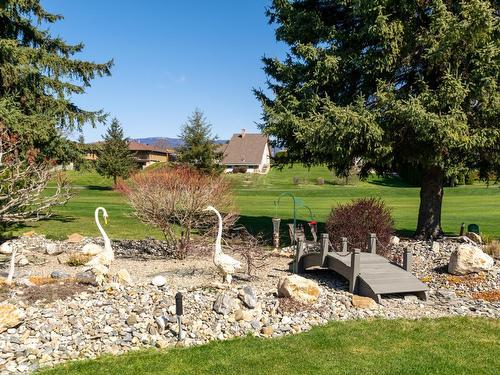2540 Golf View Crescent, Blind Bay, BC - Outdoor