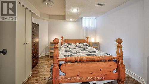 1372 Eddie Shain Drive, Oakville, ON - Indoor Photo Showing Bedroom