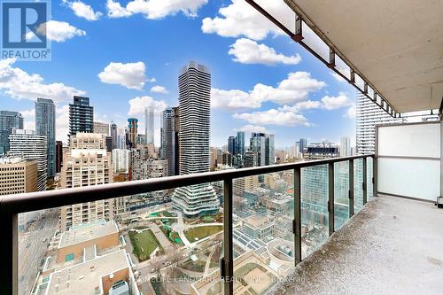 3005 - 37 Grosvenor Street, Toronto, ON - Outdoor With Balcony With View
