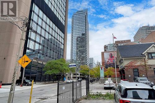 3005 - 37 Grosvenor Street, Toronto, ON - Outdoor