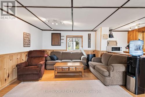 37 Goldfinch Lane, North Kawartha, ON - Indoor Photo Showing Living Room