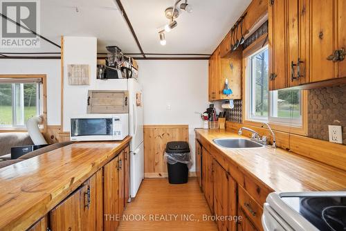 37 Goldfinch Lane, North Kawartha, ON - Indoor Photo Showing Kitchen