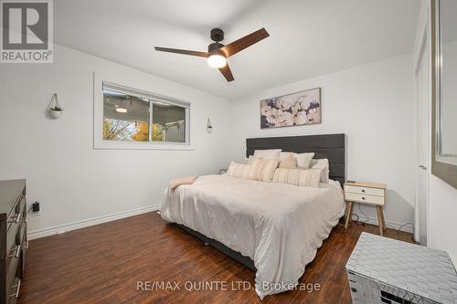 16 Maple Drive, Belleville, ON - Indoor Photo Showing Bedroom