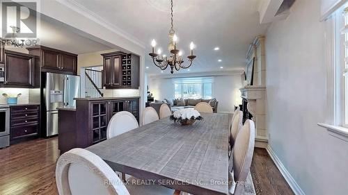 87 Penstock Court, Richmond Hill, ON - Indoor Photo Showing Dining Room