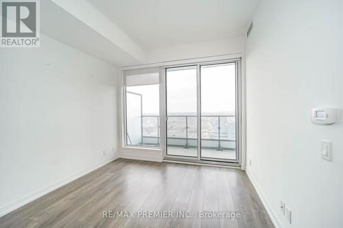 # 3207 - 5 Buttermill Avenue, Vaughan, ON - Indoor Photo Showing Other Room