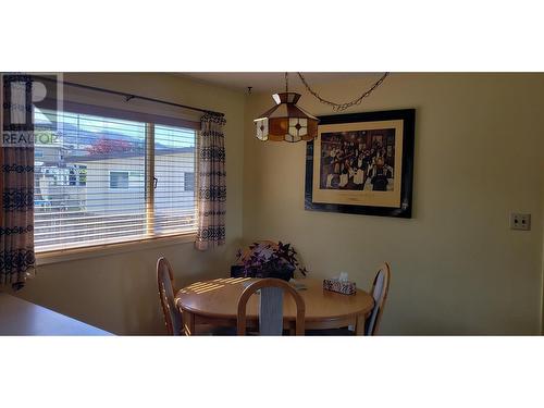 1428 Dartmouth Street Street, Penticton, BC - Indoor Photo Showing Dining Room