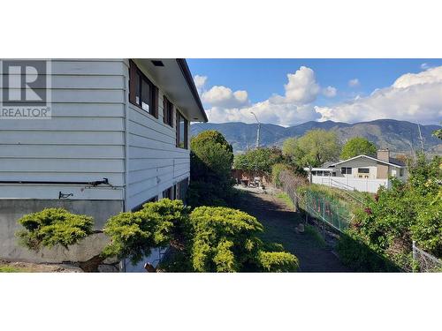 1428 Dartmouth Street Street, Penticton, BC - Outdoor