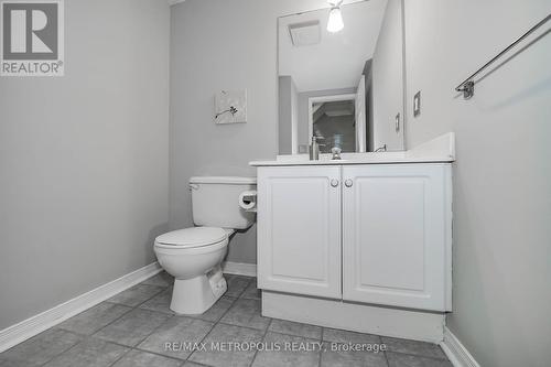 803 - 28 Rosebank Drive, Toronto, ON - Indoor Photo Showing Bathroom