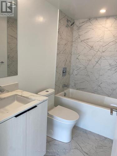 2807 - 82 Dalhousie Street, Toronto, ON - Indoor Photo Showing Bathroom