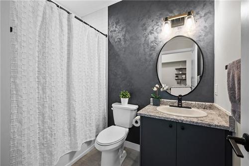 450 Dundas Street E|Unit #119, Waterdown, ON - Indoor Photo Showing Bathroom