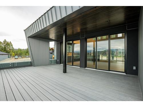 868 Antler Ridge Road, Windermere, BC - Outdoor With Deck Patio Veranda With Exterior