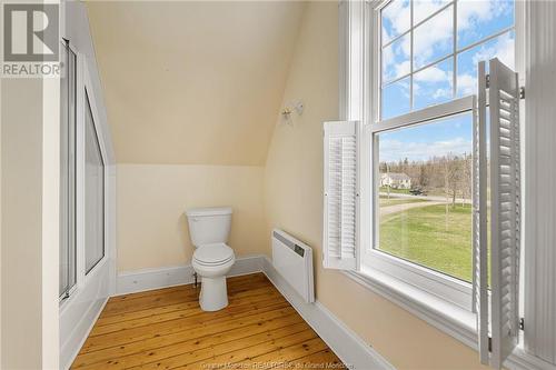 2622 River Rd, Salisbury, NB - Indoor Photo Showing Bathroom