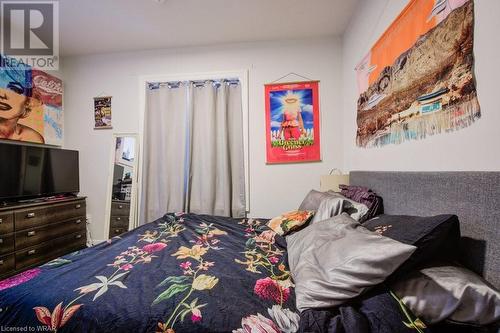 374 Louisa Street, Kitchener, ON - Indoor Photo Showing Bedroom