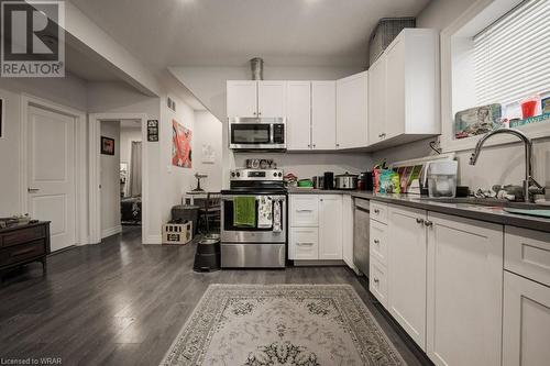 374 Louisa Street, Kitchener, ON - Indoor Photo Showing Kitchen