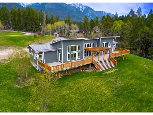 5769 Highway 95, Edgewater, BC - Outdoor With Deck Patio Veranda