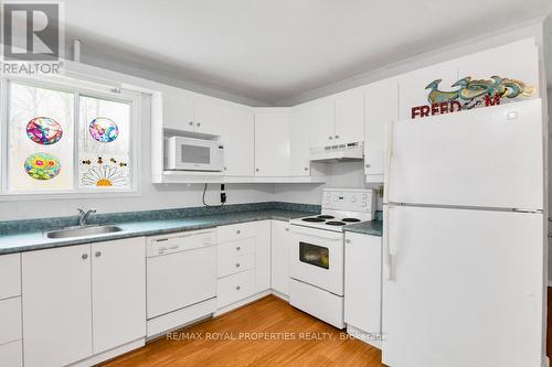 1984 Forced Road, Ottawa, ON - Indoor Photo Showing Kitchen