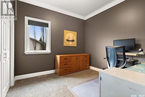 405 Fairway Bay, White City, SK - Indoor Photo Showing Office