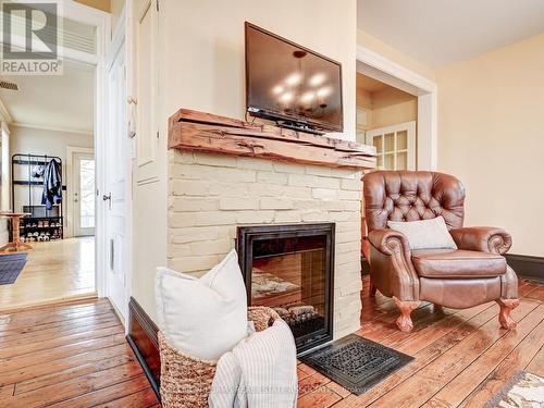 200 Gordon Street, Shelburne, ON - Indoor Photo Showing Living Room With Fireplace