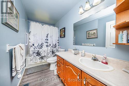 2679 Cooper Road, Madoc, ON - Indoor Photo Showing Bathroom