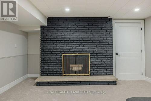 26 Lyndale Avenue, St. Thomas, ON - Indoor Photo Showing Other Room With Fireplace