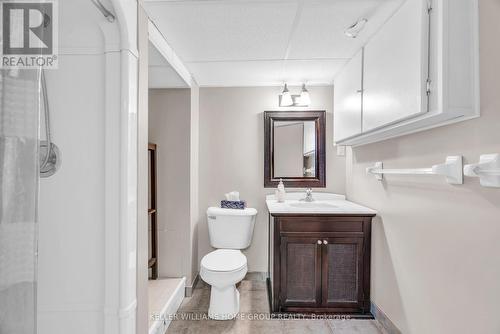 29 Elginfield Drive, Guelph, ON - Indoor Photo Showing Bathroom