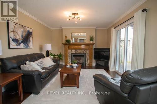 15 Pinto Court, Brantford, ON - Indoor Photo Showing Living Room With Fireplace