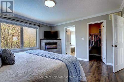28 Jenner Court, Cambridge, ON - Indoor Photo Showing Bedroom With Fireplace
