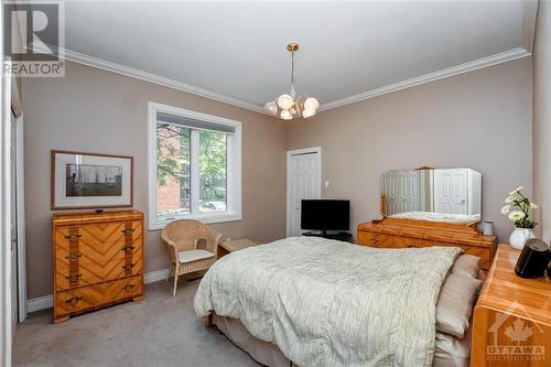 39A - Primary Bedroom - 41 Maclaren Street, Ottawa, ON - Indoor Photo Showing Bedroom