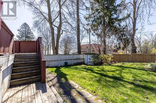 62 Maple Avenue S, Mississauga, ON - Outdoor With Backyard