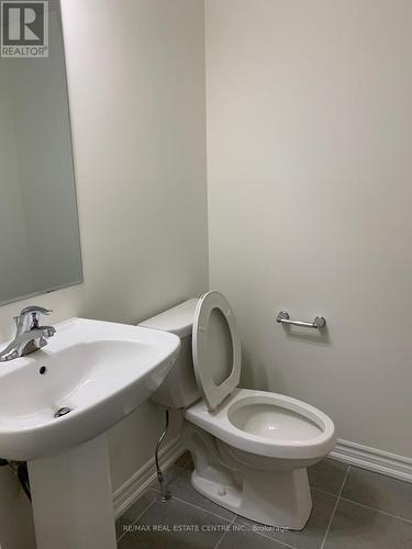 56 - 975 Whitlock Avenue, Milton, ON - Indoor Photo Showing Bathroom