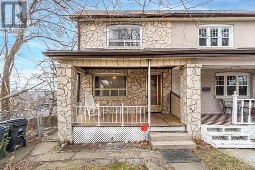 11 Humber Hill Avenue, Toronto, ON - Outdoor