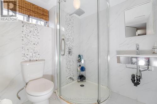 11 Humber Hill Avenue, Toronto (Lambton Baby Point), ON - Indoor Photo Showing Bathroom