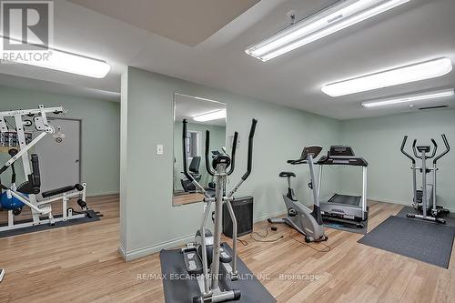 605 - 1225 North Shore Boulevard E, Burlington, ON - Indoor Photo Showing Gym Room