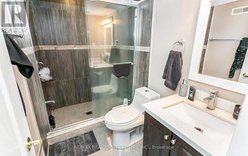 85 Viceroy Crescent, Brampton, ON - Indoor Photo Showing Bathroom