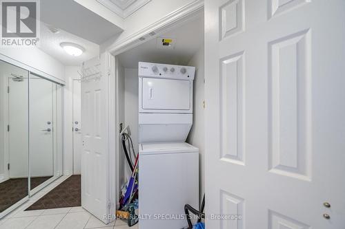 509 - 2391 Central Park Drive, Oakville, ON - Indoor Photo Showing Laundry Room