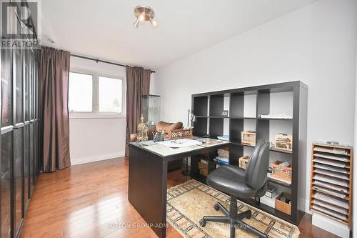 325 Ulric Crescent, Oakville, ON - Indoor Photo Showing Office