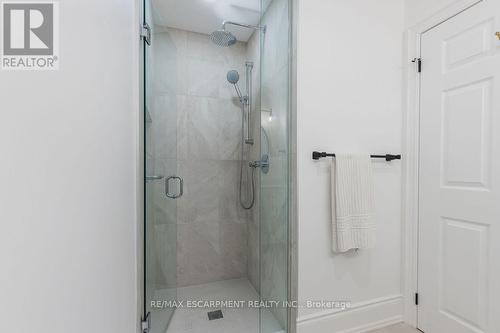 301 - 1477 Lakeshore Road, Burlington, ON - Indoor Photo Showing Bathroom