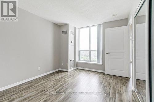 Ph4 - 4879 Kimbermount Avenue, Mississauga, ON - Indoor Photo Showing Other Room