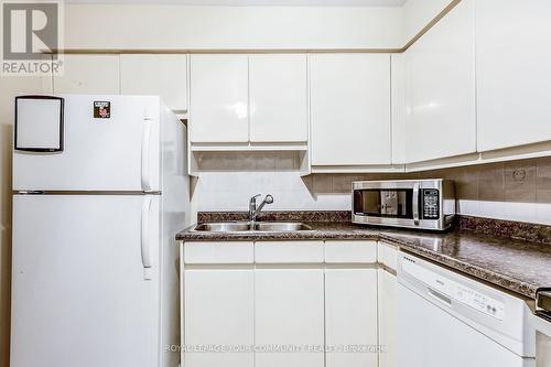 #220 -333 Clark Ave, Vaughan, ON - Indoor Photo Showing Kitchen With Double Sink