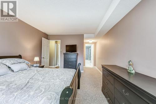 #220 -333 Clark Ave, Vaughan, ON - Indoor Photo Showing Bedroom