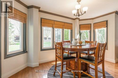 347 Alex Doner Drive, Newmarket, ON - Indoor Photo Showing Dining Room