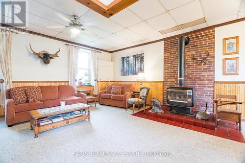 1497 7Th Line, Innisfil, ON - Indoor Photo Showing Living Room With Fireplace