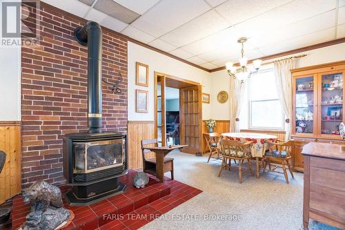 1497 7Th Line, Innisfil, ON - Indoor With Fireplace