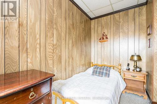 1497 7Th Line, Innisfil, ON - Indoor Photo Showing Bedroom