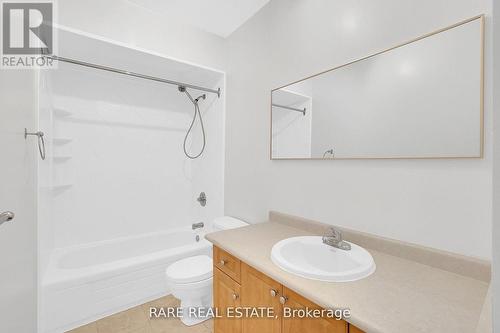 129 Duncan Road, Richmond Hill, ON - Indoor Photo Showing Bathroom