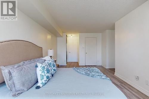 311 - 11753 Sheppard Avenue E, Toronto, ON - Indoor Photo Showing Bedroom