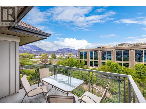 1089 Sunset Drive Unit# 407, Kelowna, BC - Outdoor With View With Exterior