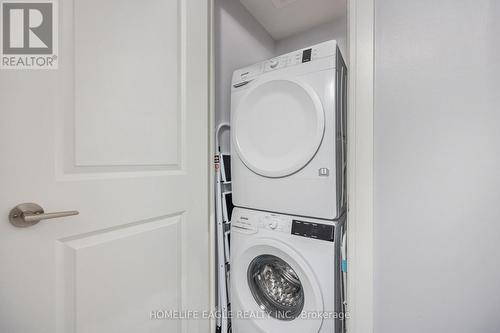 925 - 560 Front Street, Toronto, ON - Indoor Photo Showing Laundry Room