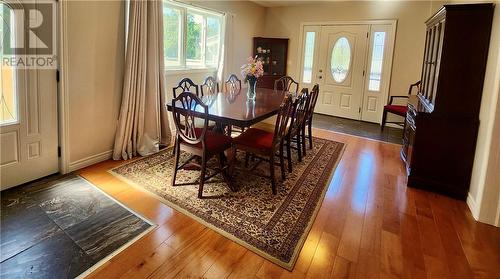 5947 Highway 542, Mindemoya, Manitoulin Island, ON - Indoor Photo Showing Dining Room